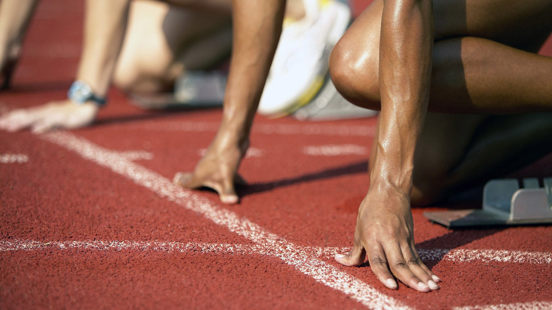 勇士再度上演经典反超胜利,勇士精彩集锦